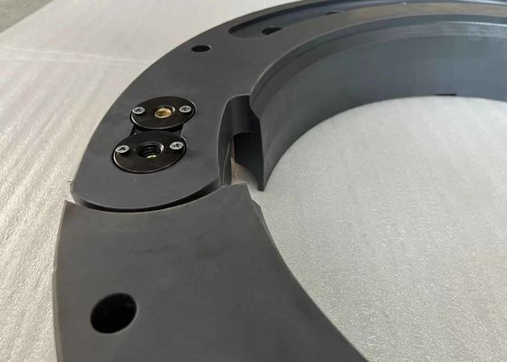 Dispositivo de seguridad para explosión de neumáticos de emergencia con forja integral de moho