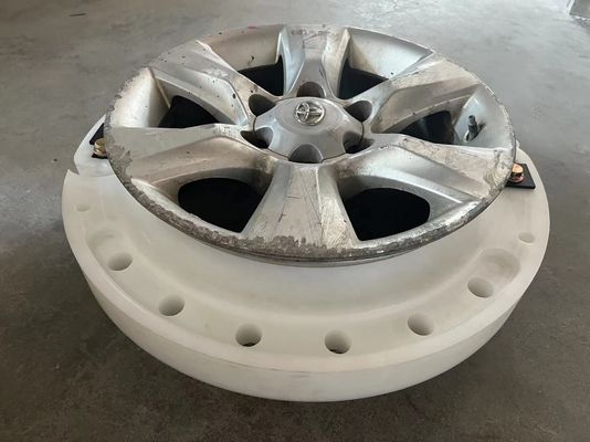 Partes movibles planos de la rueda del funcionamiento blanco del polímero para el neumático 235/55R17 215/65R17 de BMW X5 X6 X7