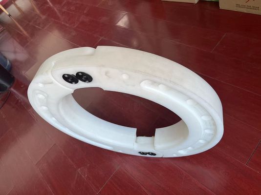 La rueda plana del funcionamiento del automóvil MPV SUV inserta la protección plana del neumático